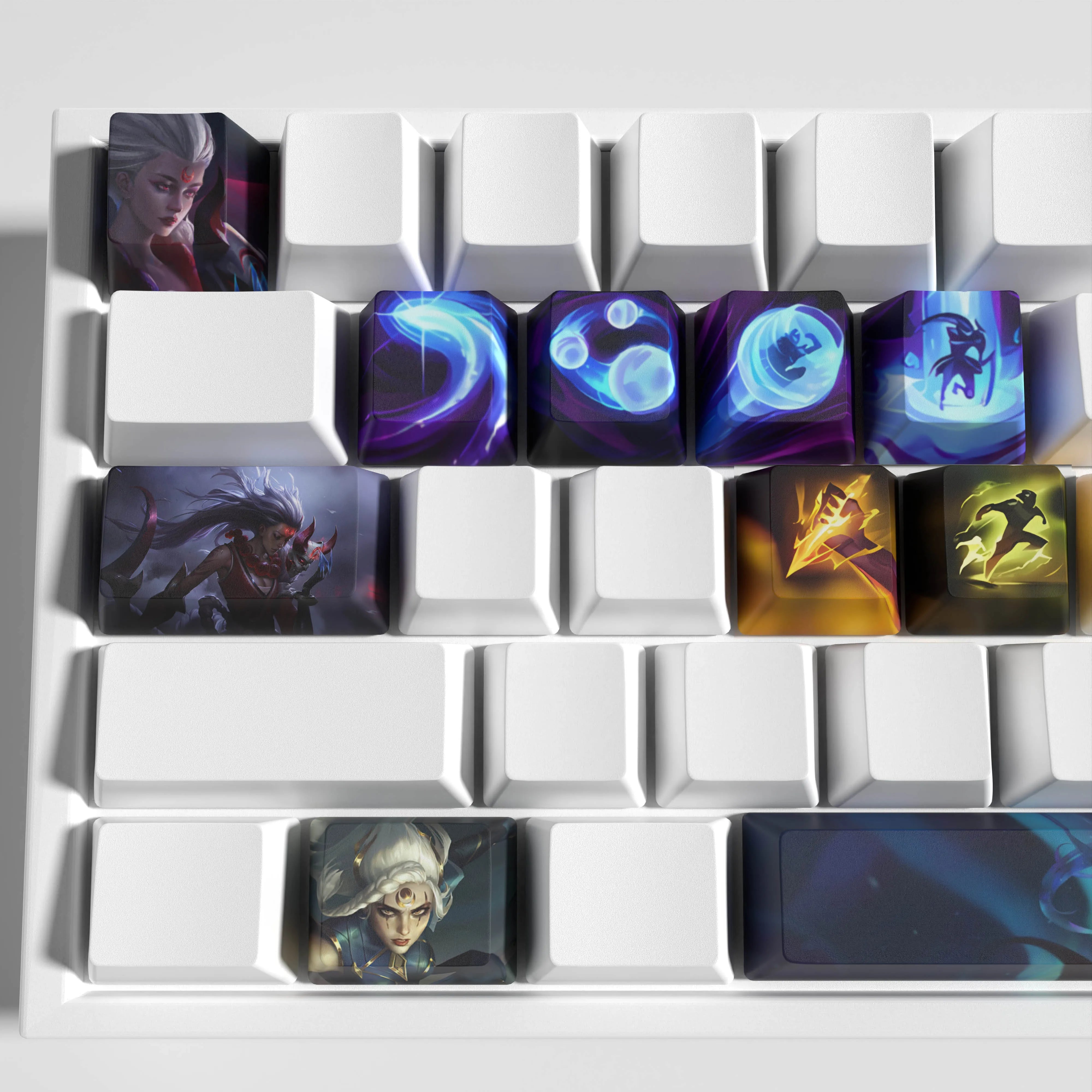 SPECIAL EDITION LEAGUE OF LEGENDS DIANA KEYCAPS