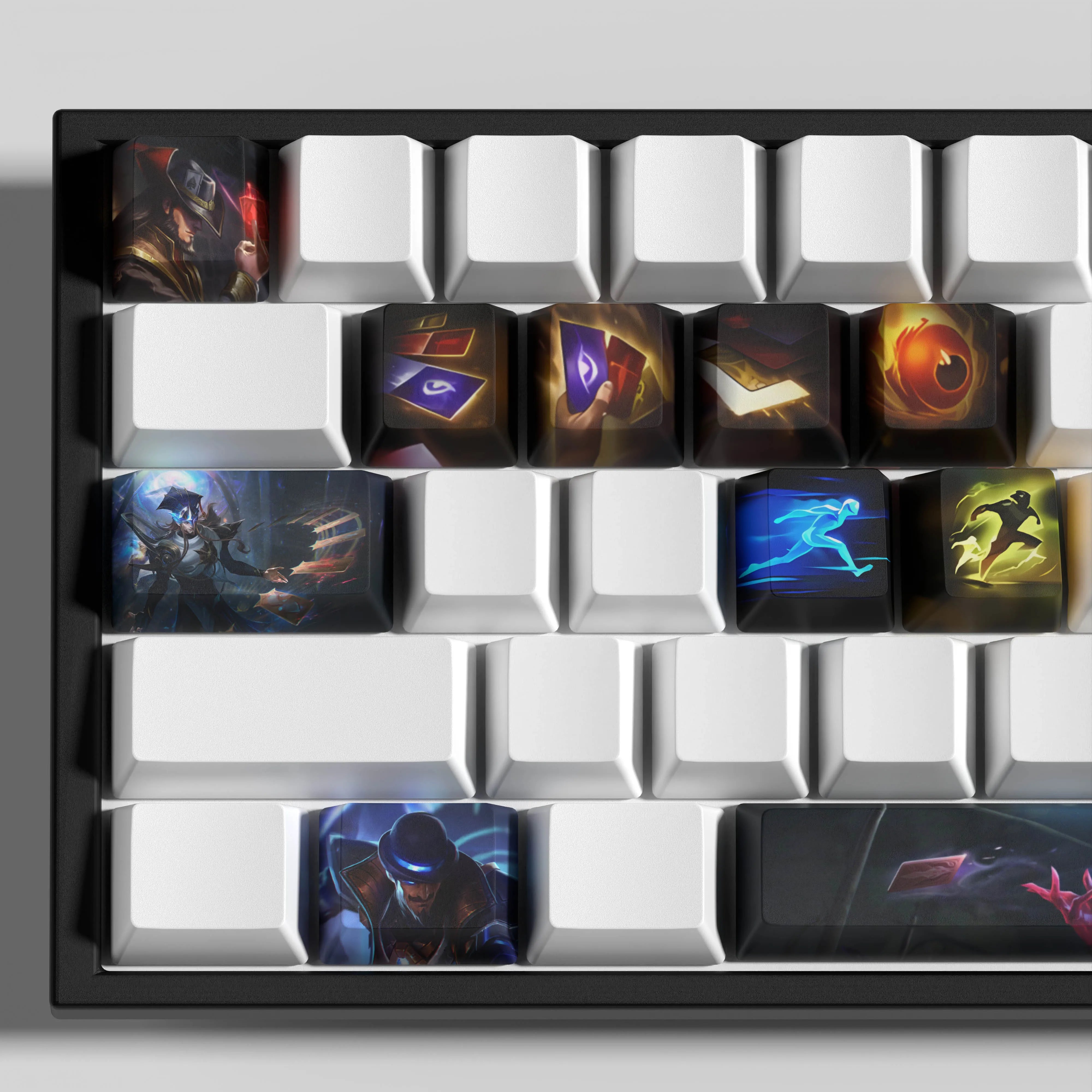 SPECIAL EDITION LEAGUE OF LEGENDS Twisted KEYCAPS