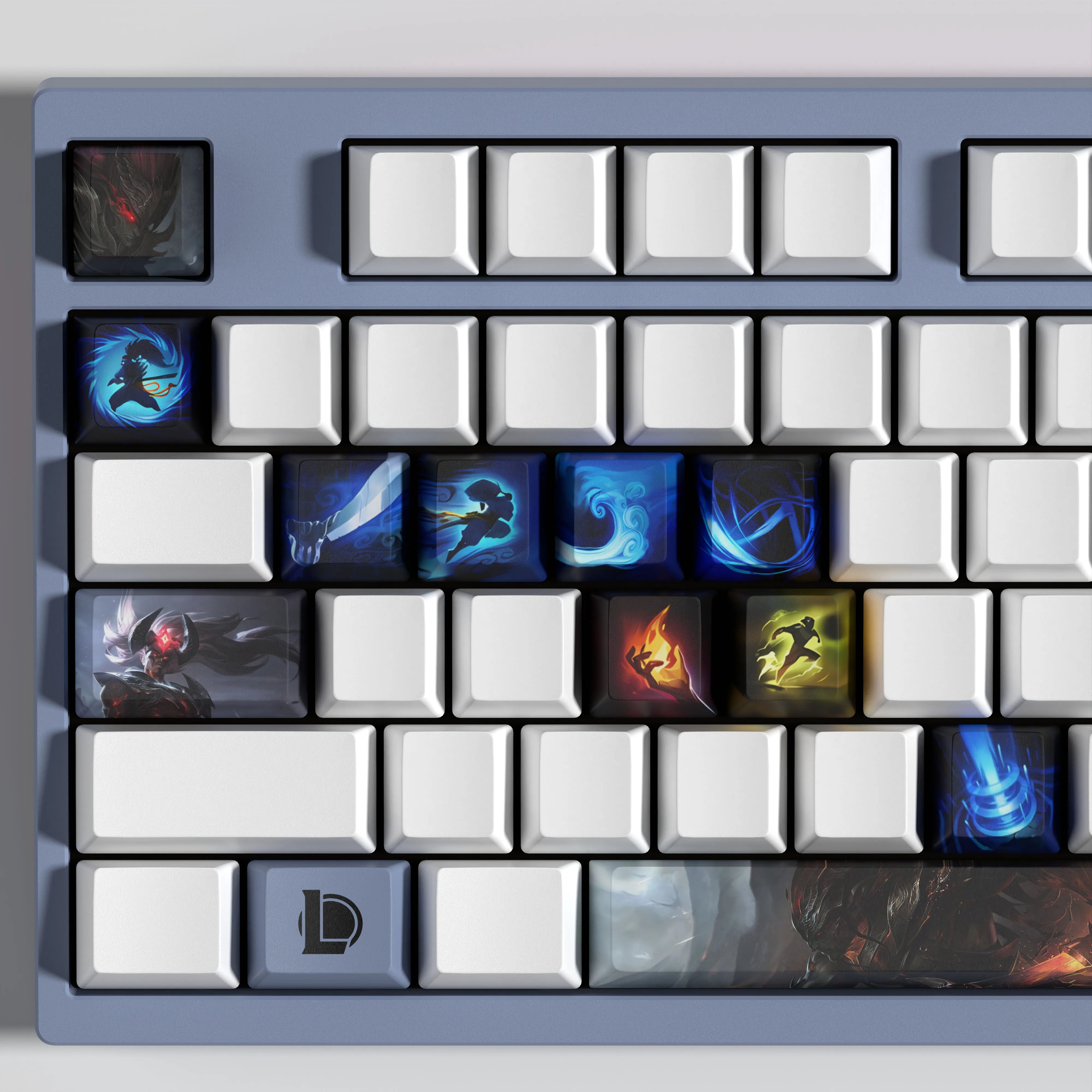 new SPECIAL EDITION LEAGUE OF LEGENDS YASUO KEYCAPS – 14 KAY