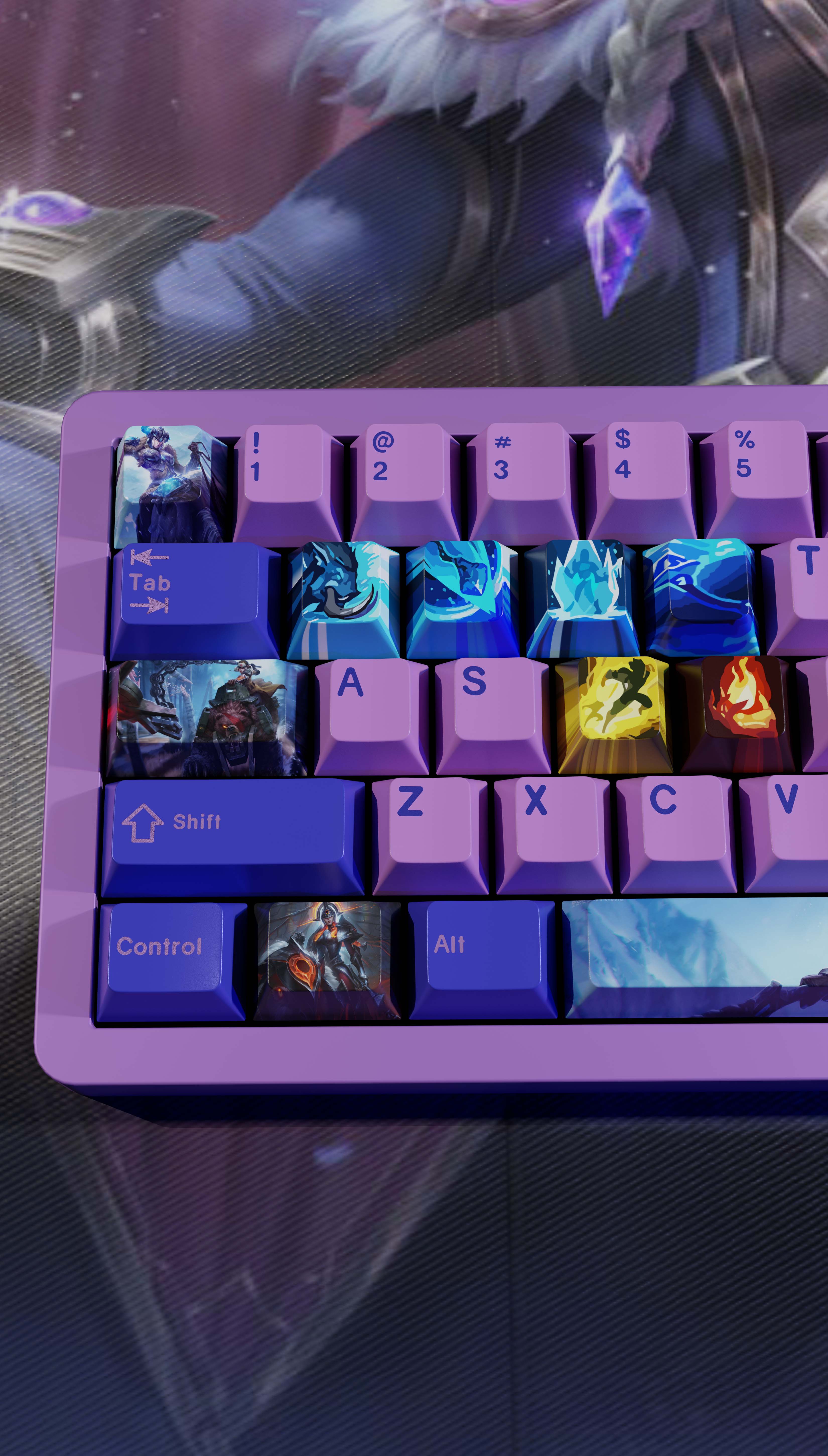 SPECIAL EDITION LEAGUE OF LEGENDS SEJUANI KEYCAPS