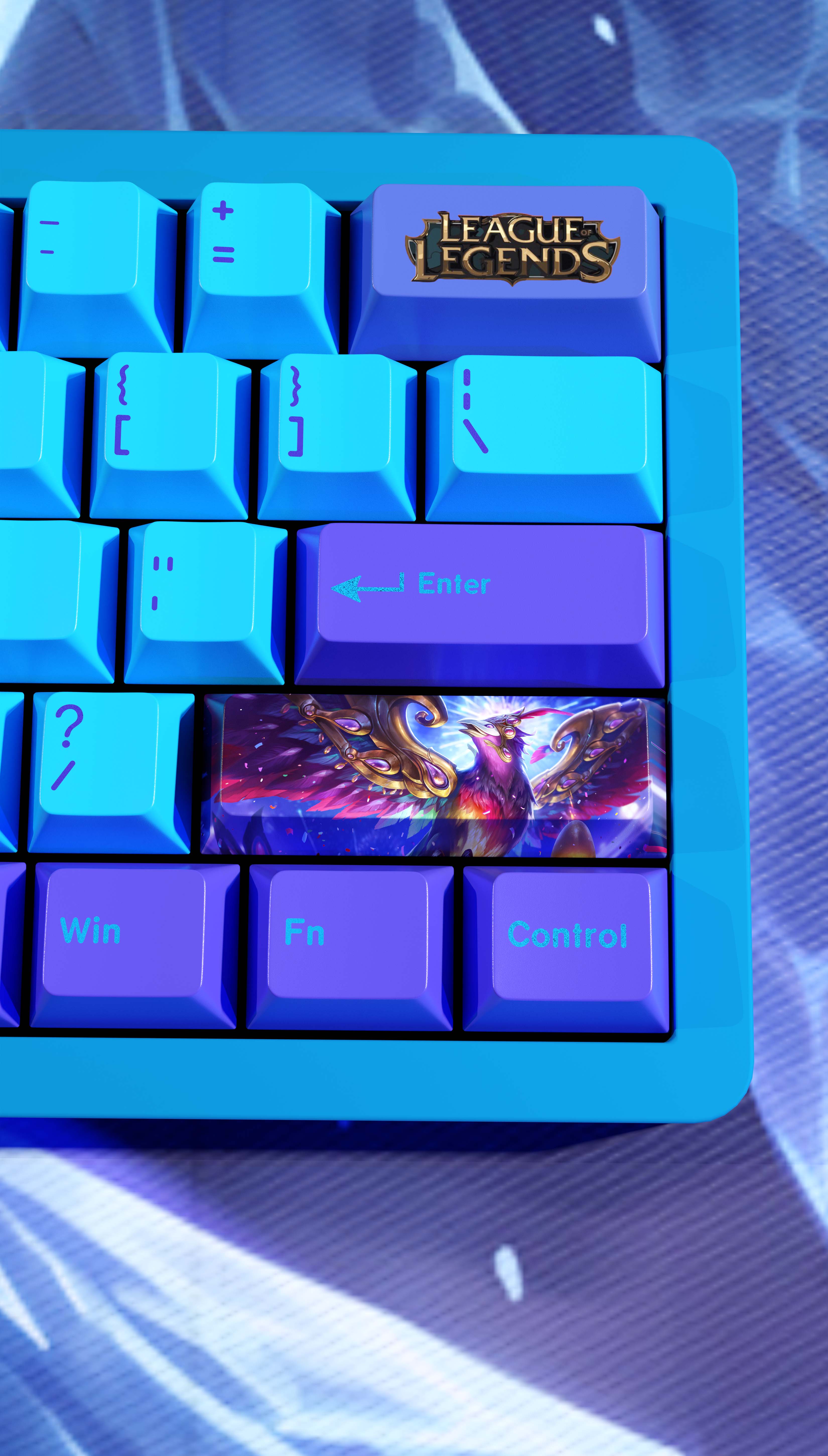 SPECIAL EDITION LEAGUE OF LEGENDS ANIVIA KEYCAPS