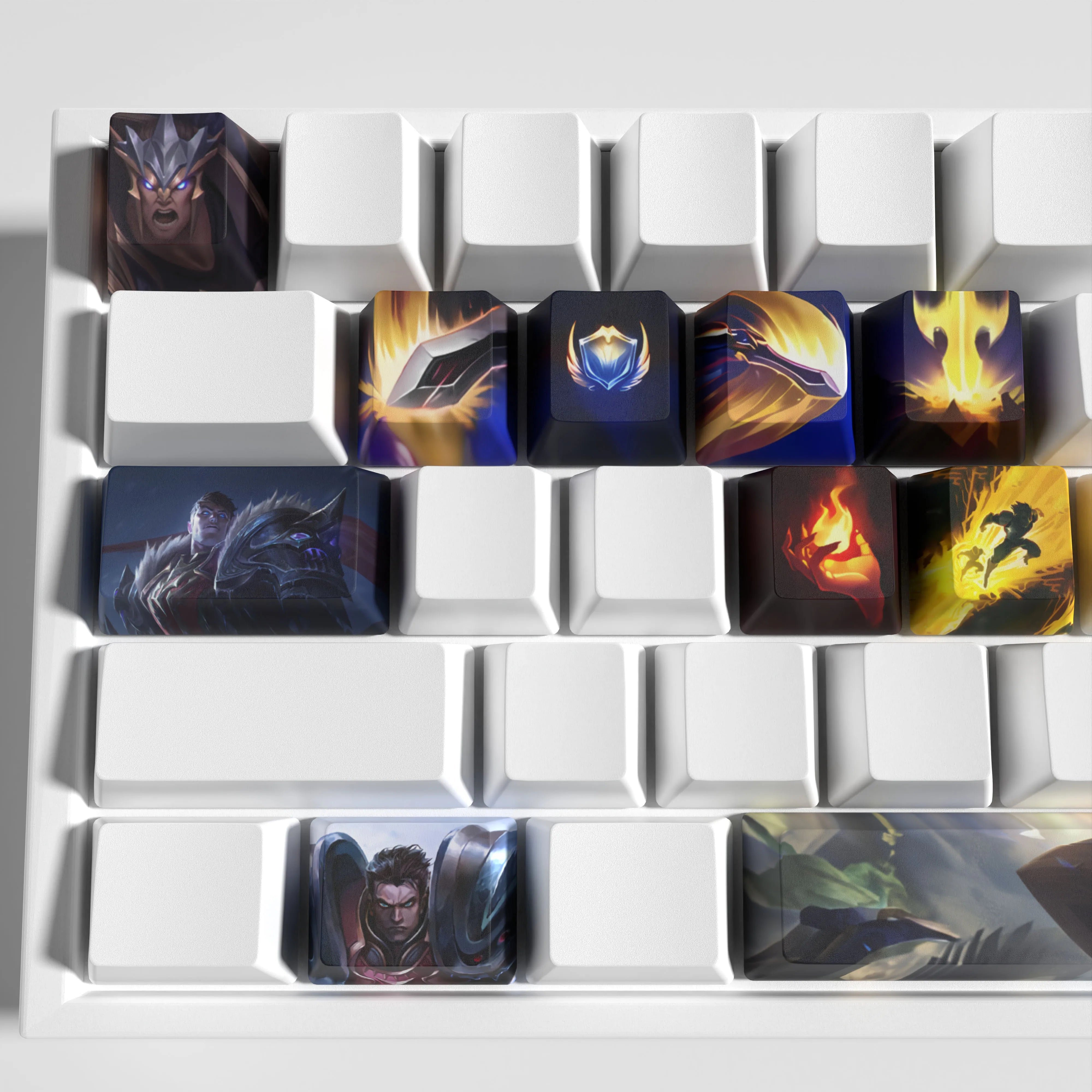 special edition  League of Legends Garen keycaps