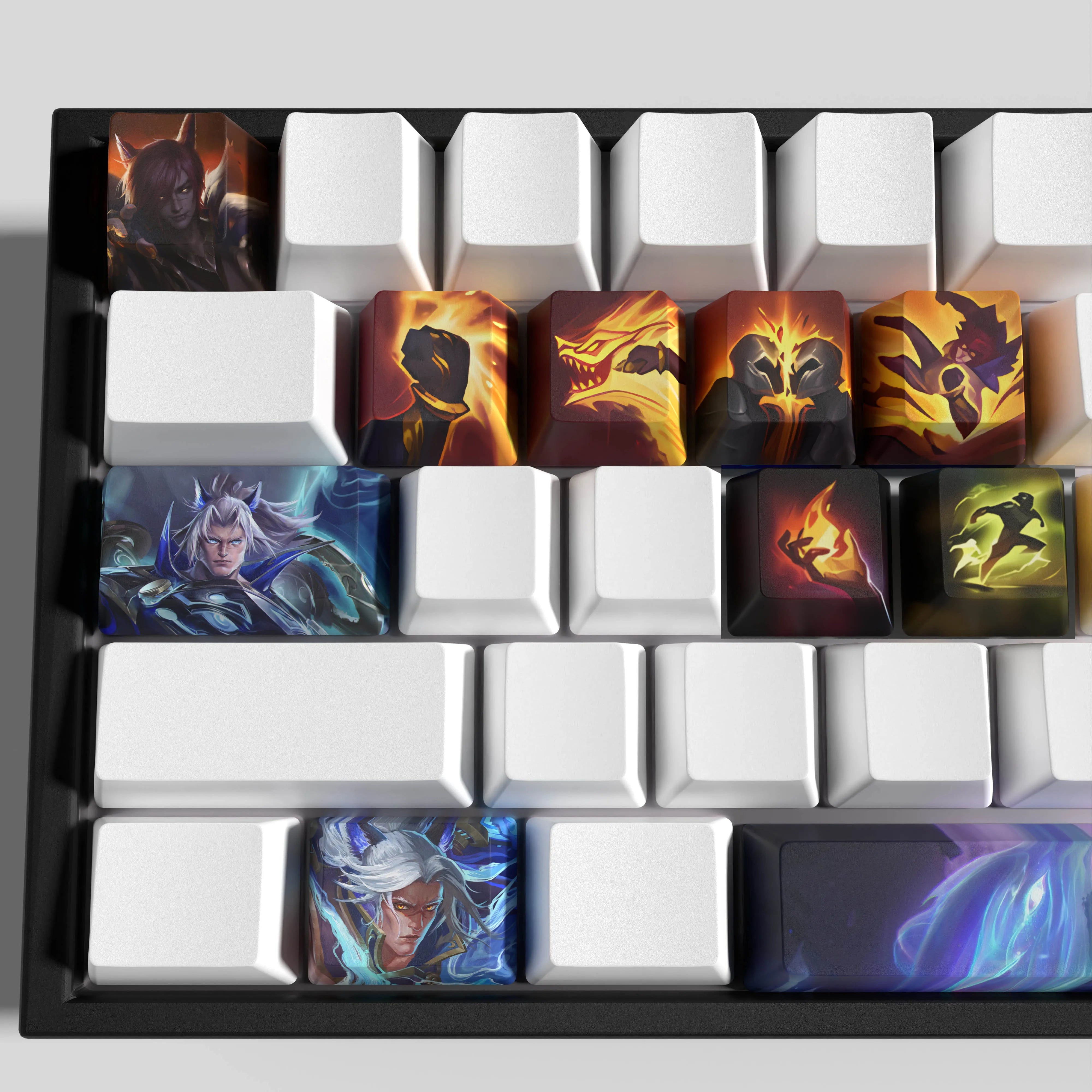 special edition  League of Legends sett keycaps