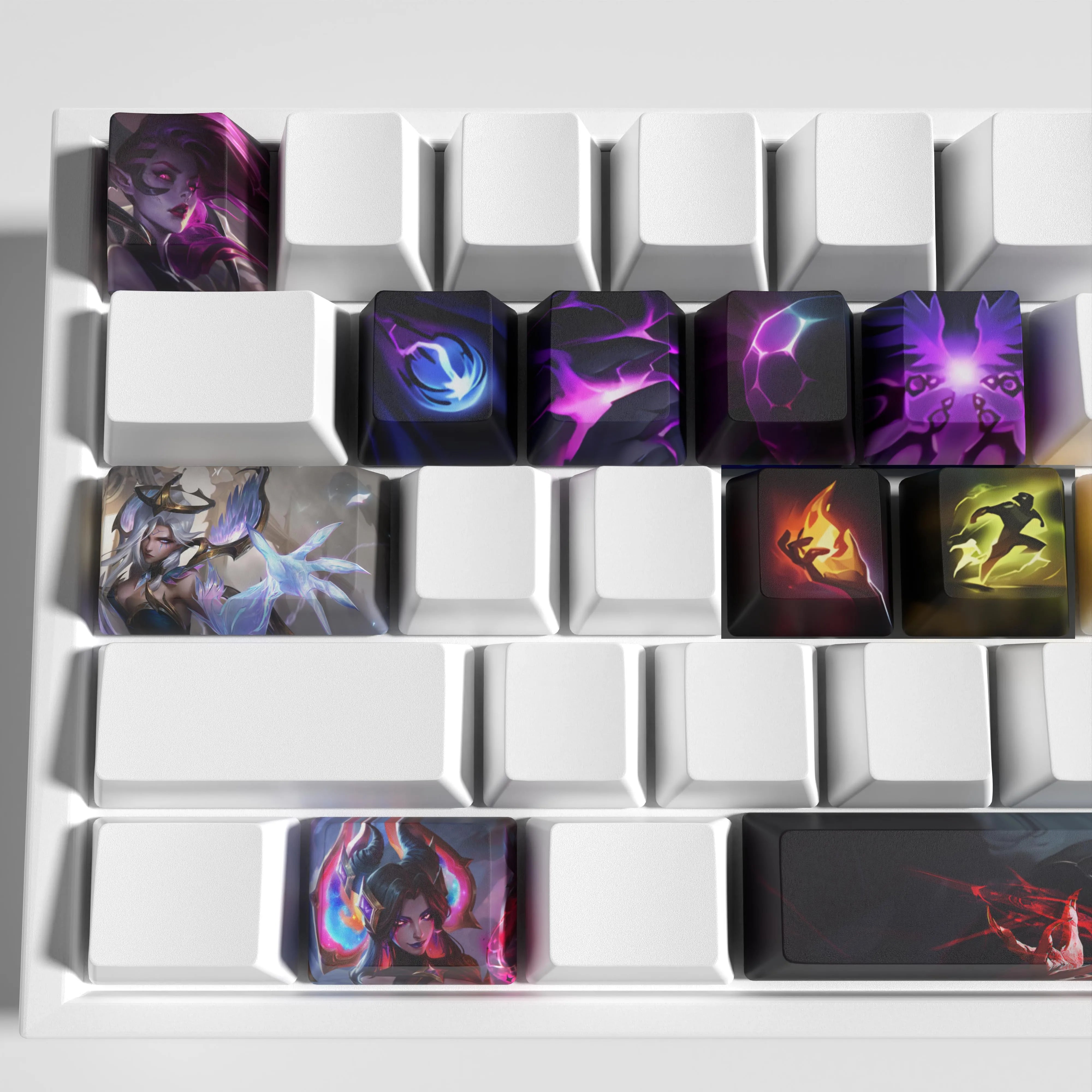 SPECIAL EDITION LEAGUE OF LEGENDS KEYCAPS MORGANA